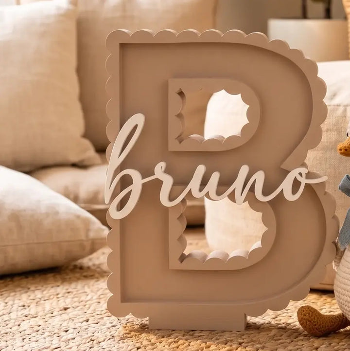 Letras personalizadas 3D con nombre y borde festoneado