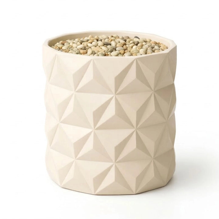 Prismatic Cylindrical Pot