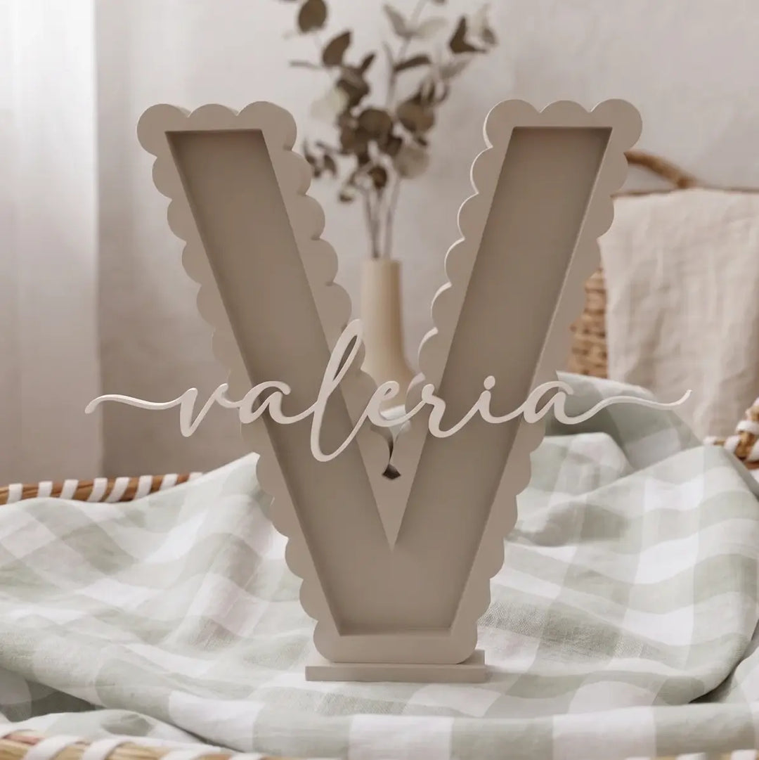 Letras personalizadas 3D con nombre y borde festoneado