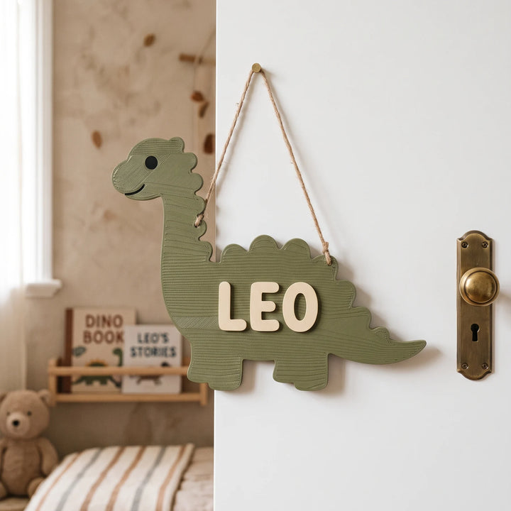 Türschild Kinderzimmer mit Namen – Dinosaurier mit erhabenem Namen